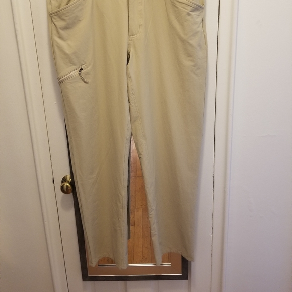 Patagonia Pants - Picture 2 of 8